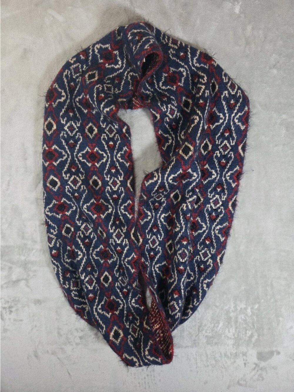 Anthropologie Madison 88 Women's Infiniti Scarf Southwestern Geometric 12.5x74
